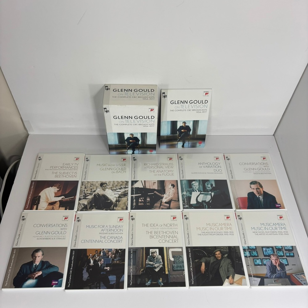 Glenn Gould on Television: The Complete CBC Broadcasts, 1954-1977 [DVD] Box Set